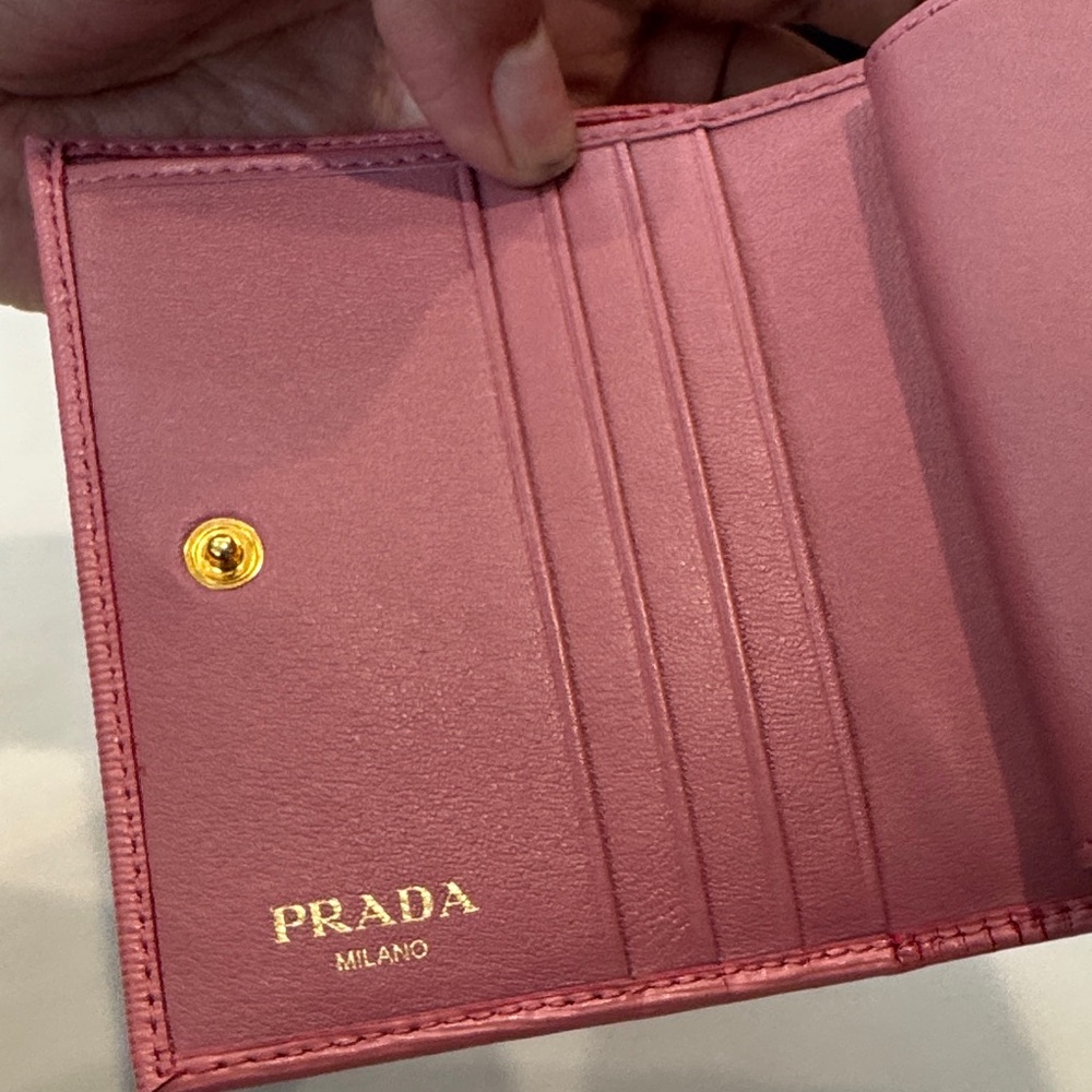 Authentic Prada Rose Leather Wallet - Picture 10 of 16